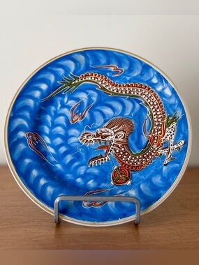 Antique Japanese Dragonware Moriage Hand Painted 6.5 inch Plate